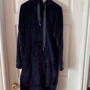 Denver Hayes Navy Hooded Robe